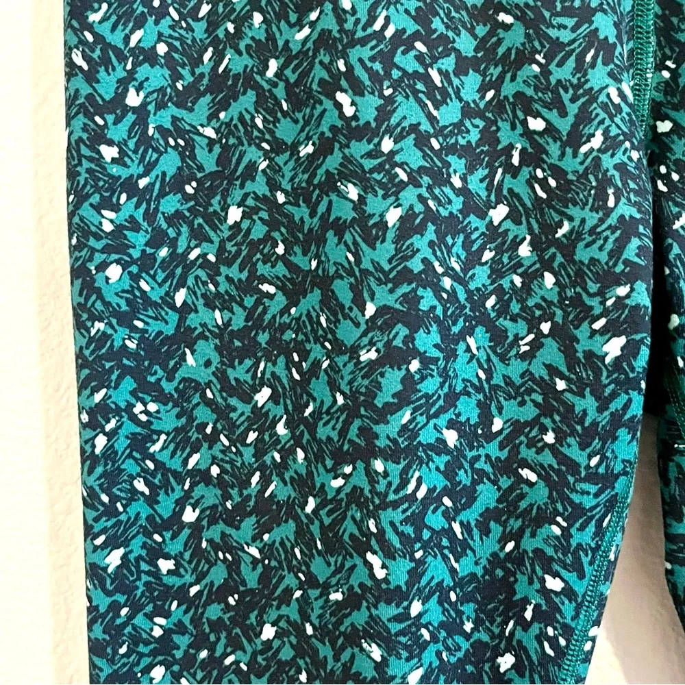 lululemon athletica Teal & Black Printed High-Rise Leggings
